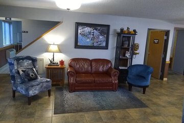 Hotel Interior 8 of 39