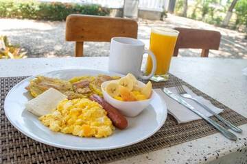 Breakfast meal