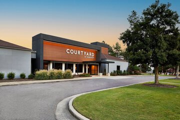 Courtyard by Marriott Memphis East / Park Avenue