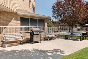 BBQ/picnic area