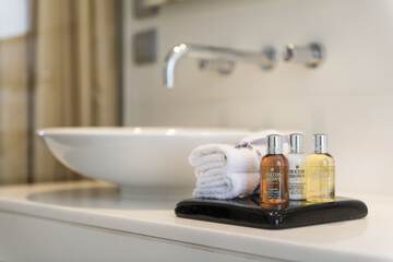 Bathroom amenities