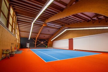 Tennis court
