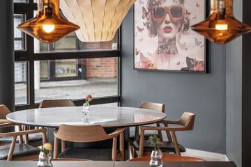 Breakfast area