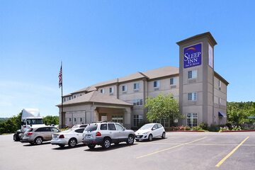 Sleep Inn & Suites Lake of the Ozarks