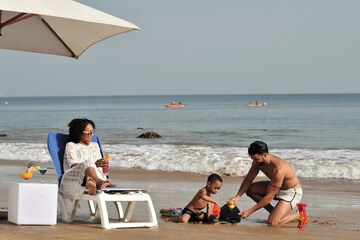 Children's play area - outdoor