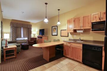 Hawthorn Extended Stay by Wyndham Minot