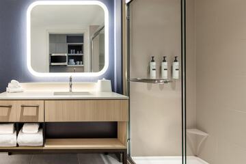 Bathroom shower