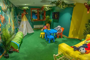 Children's theme room
