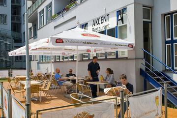 Cafe