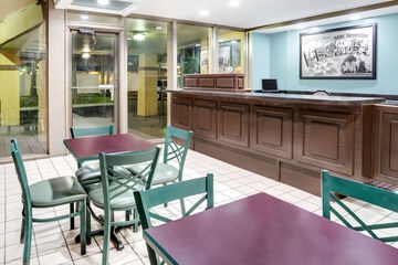 Hotel Interior 4 of 16