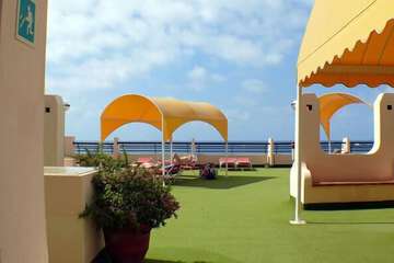 Sundeck