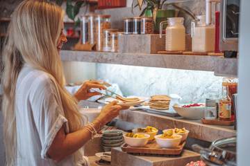 Breakfast buffet