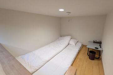 Photo 34