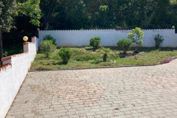 Photo 48