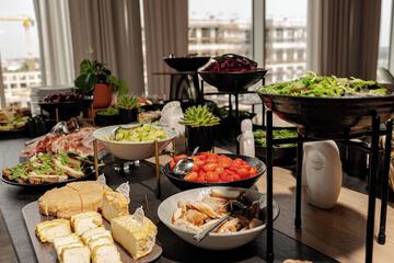 Breakfast buffet