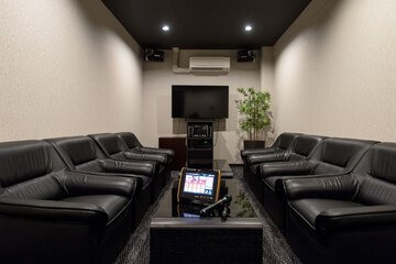 Karaoke room