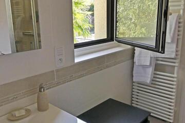Photo 35
