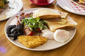 Breakfast meal