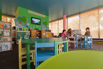 Children's play area - indoor