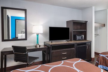 Room 18 of 30