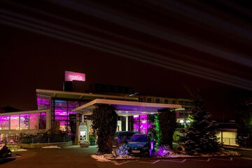 Front of property - evening/night