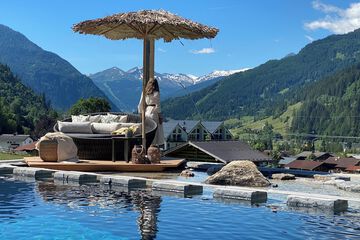 Natural pool