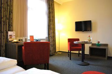 Photo 28