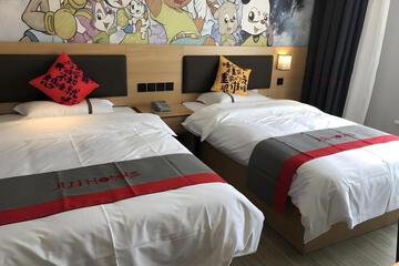 Photo 13