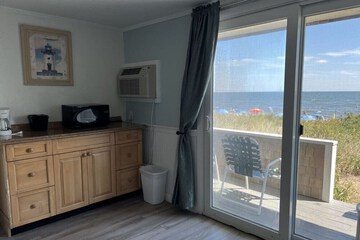 Beach/ocean view