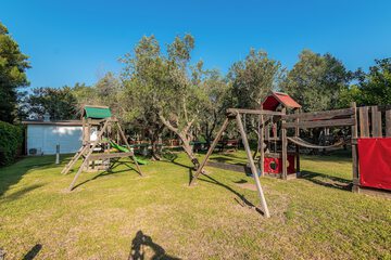 Children's play area - outdoor