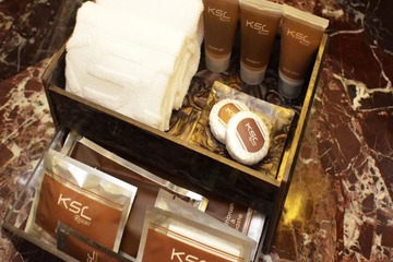 Bathroom amenities