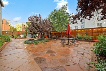 Hotel Exterior 74 of 75