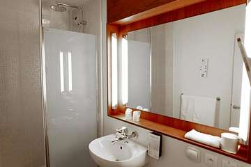 Photo 45