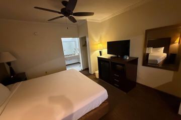 Days Inn by Wyndham Navasota