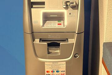 ATM/banking on site