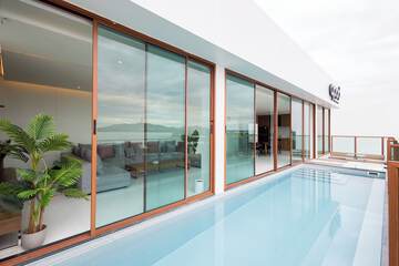 Private pool