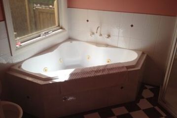 Jetted Tub