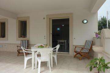 Photo 51
