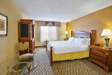 Room 74 of 121