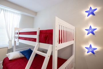 Children's theme room