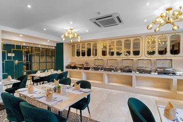 Breakfast buffet