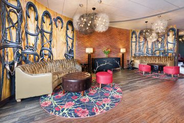 Hotel Indigo Cleveland-Beachwood by IHG