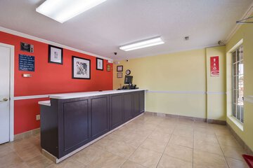 Hotel Interior 6 of 18