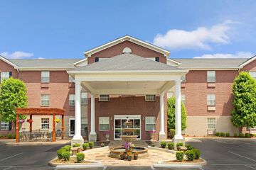 Hawthorn Extended Stay by Wyndham Cincinnati / Sharonville