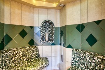 Steam room