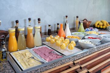 Breakfast buffet