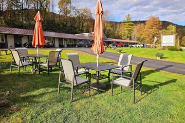 BBQ/picnic area
