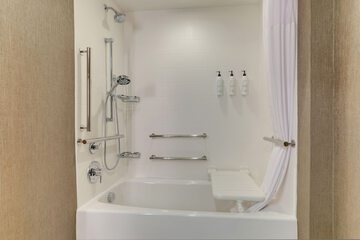 Room 29 of 60