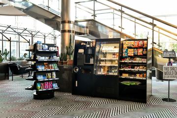 Snack bar