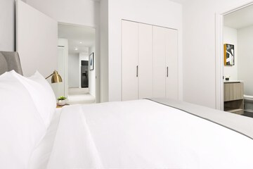 Room 36 of 80